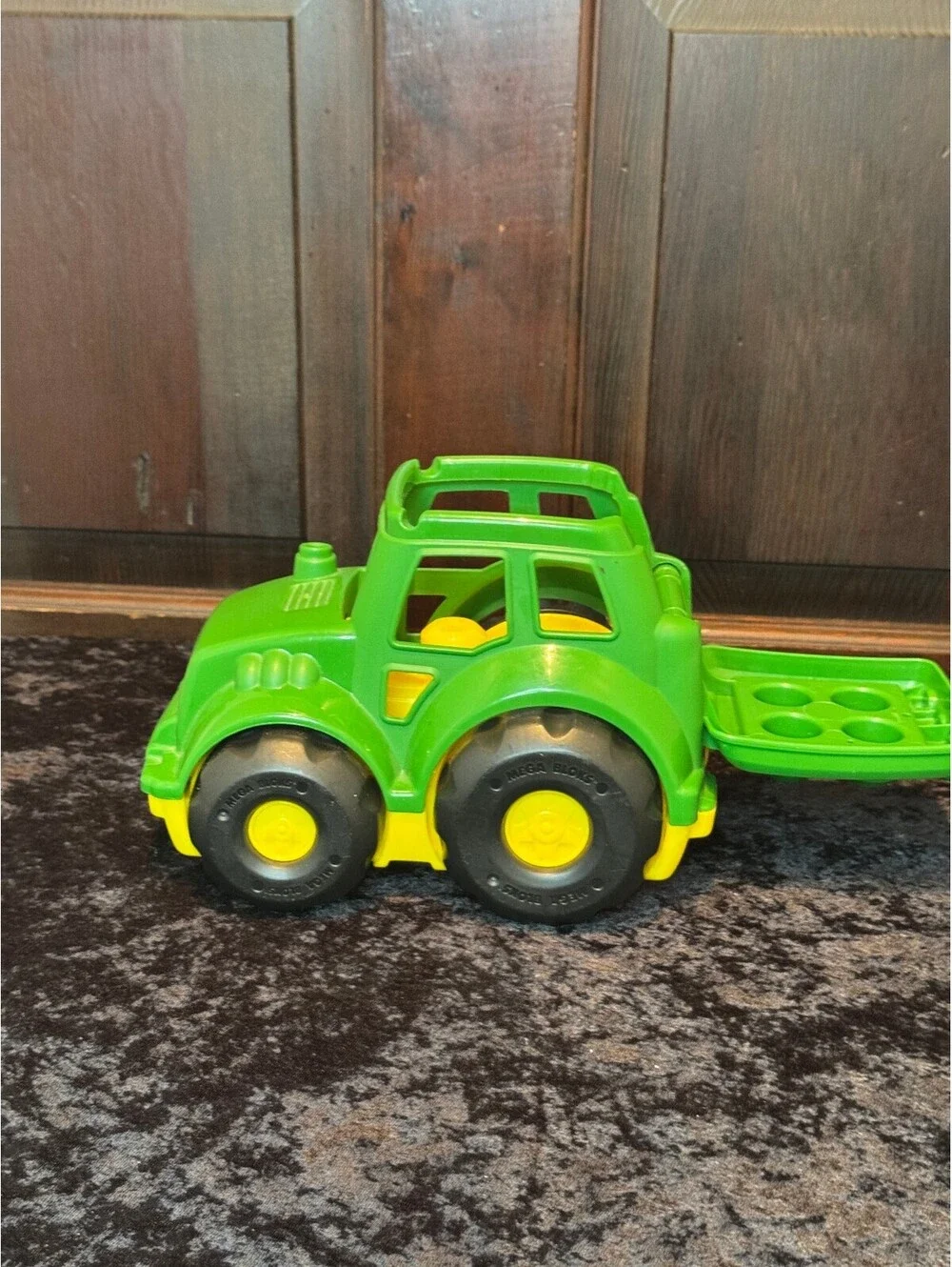 Mega Bloks Green and Yellow John Deere Tractor Toy